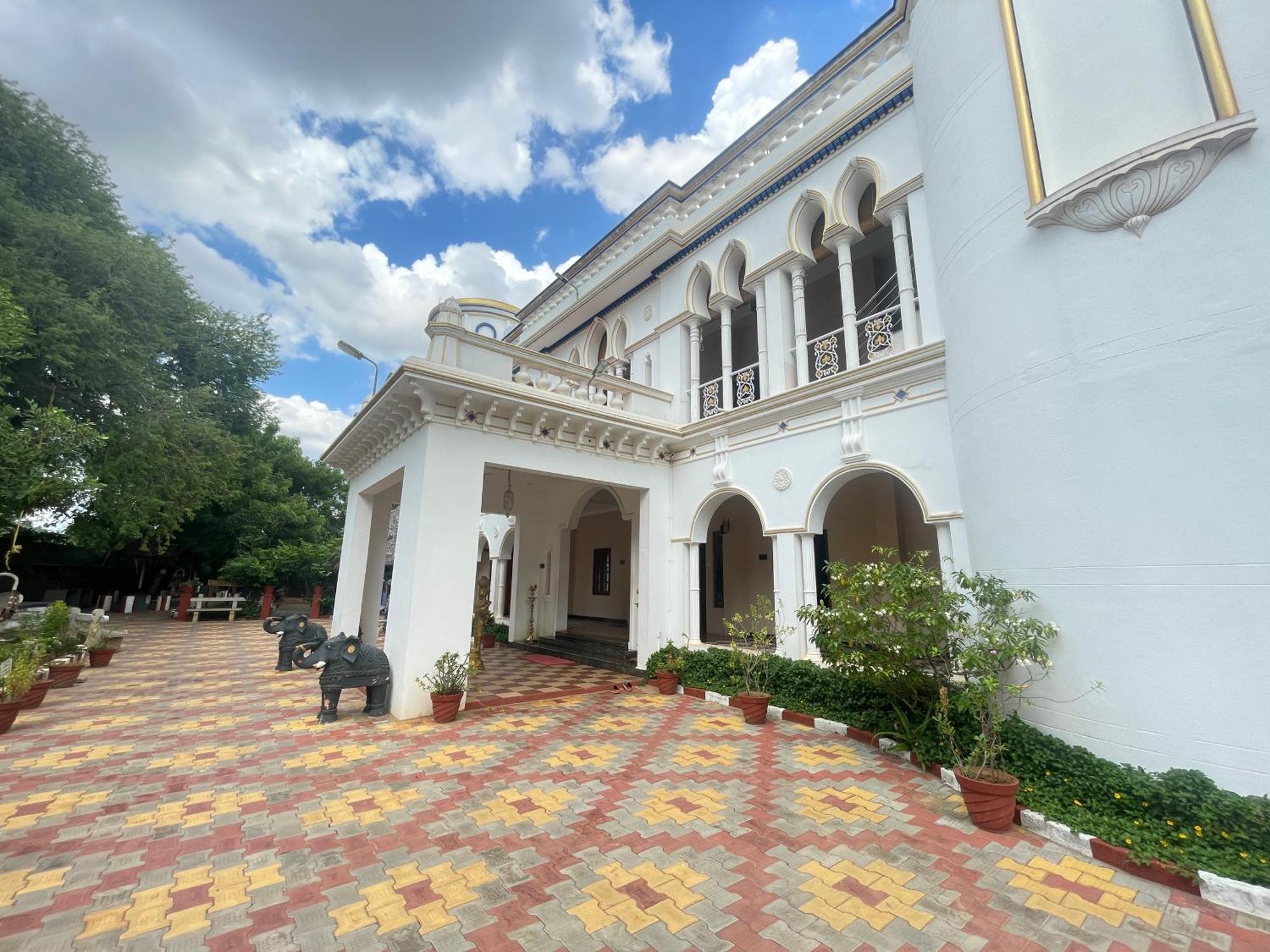 Chola Heritage Resort Karaikudi Exterior foto