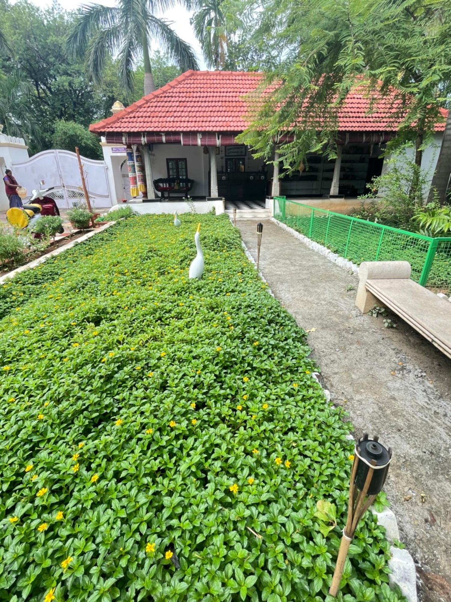 Chola Heritage Resort Karaikudi Exterior foto