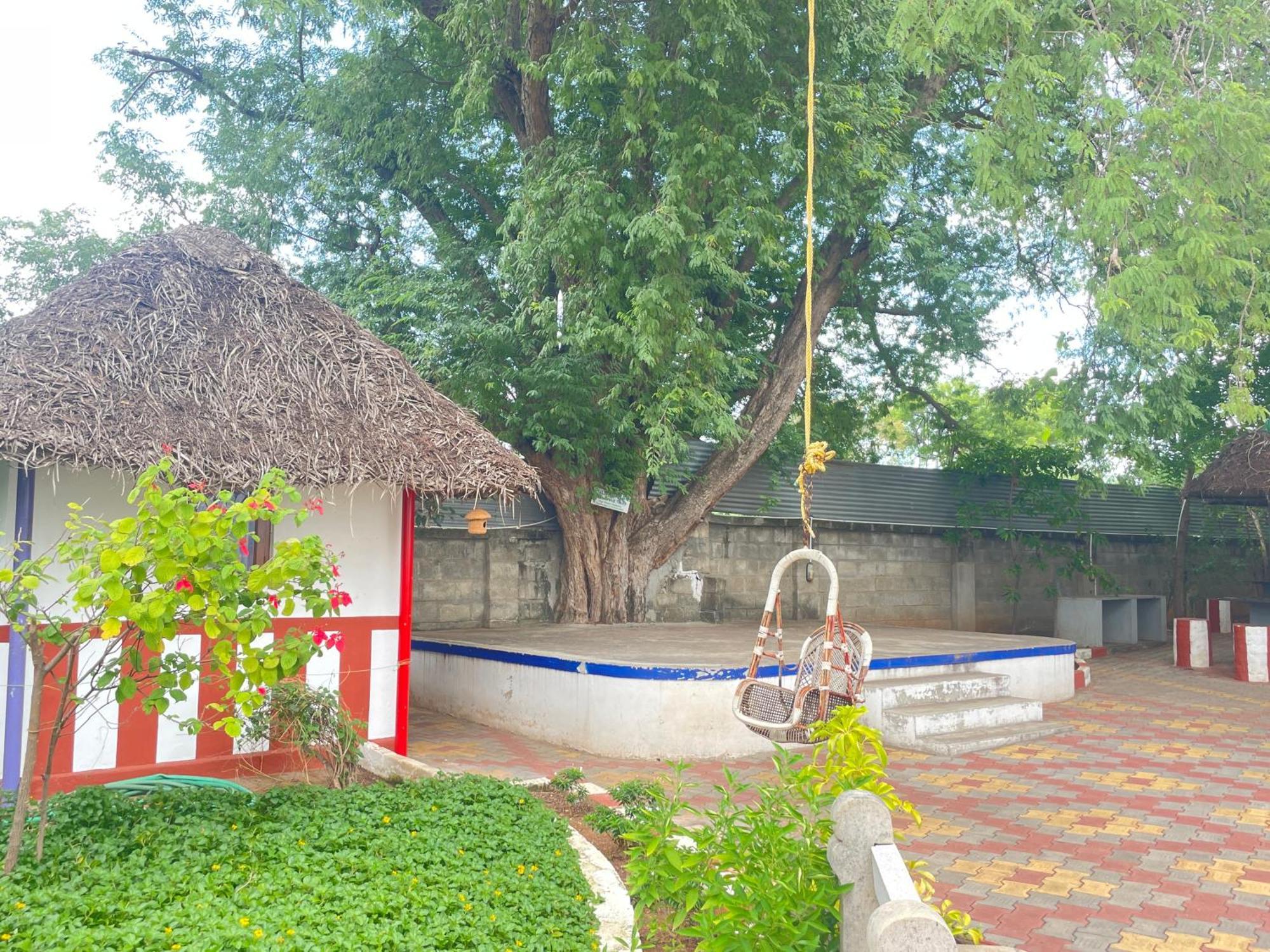Chola Heritage Resort Karaikudi Exterior foto